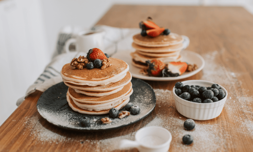 PancakeSwap active users climb, but will investors miss out on CAKE