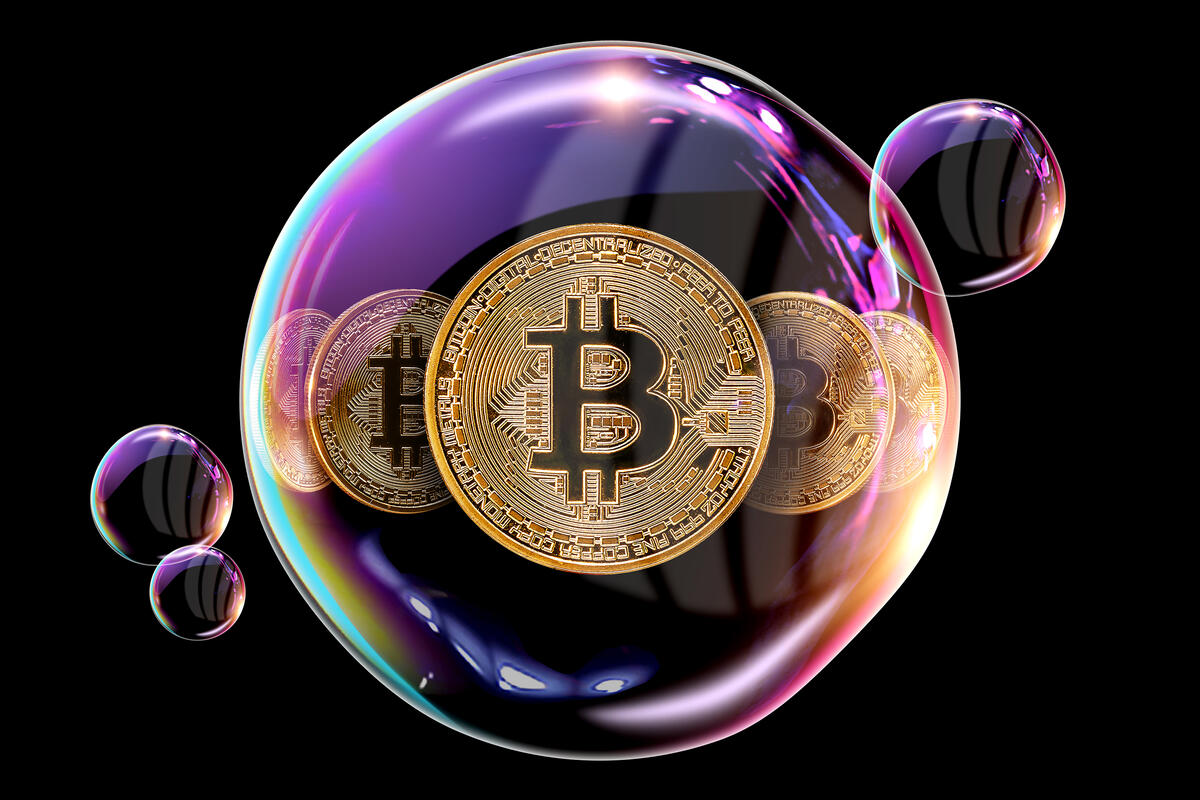 Financial Bubbles Expert: Crypto a Bubble Like No Other or a Ponzi Scheme. Is He Right?