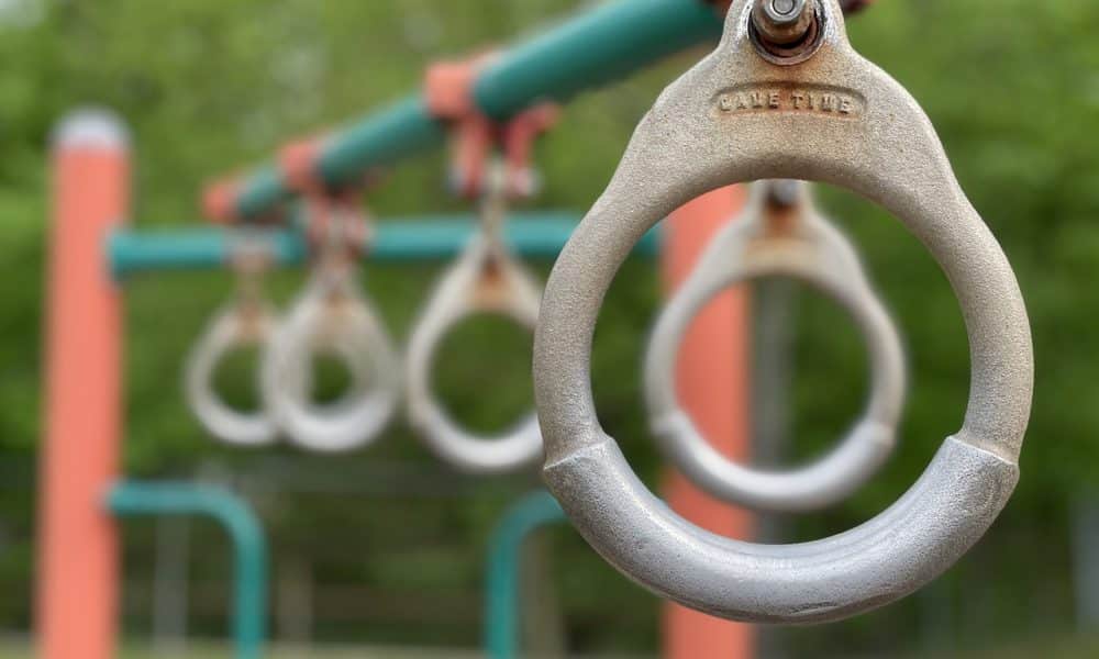 Polkadot bulls fight to push past $5, traders can wait for a reaction at this level