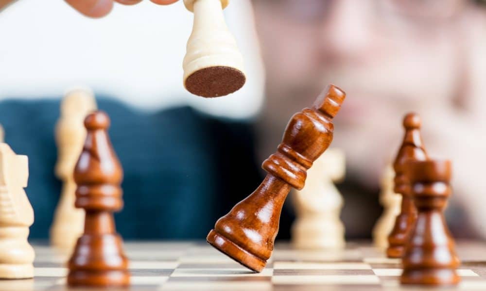 VeChain (VET) Price Prediction 2025-2030: Price fluctuations affect FUD